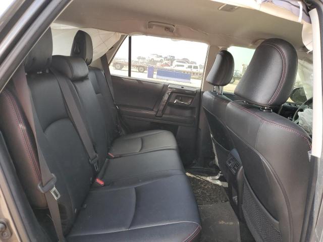 2020 Toyota 4Runner Sr5/Sr5 Premium VIN: JTEBU5JRXL5768918 Lot: 59261904