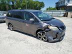 TOYOTA SIENNA LE photo