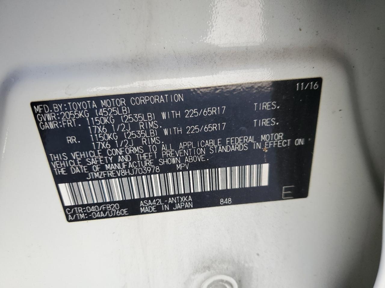 JTMZFREV8HJ703978 2017 Toyota Rav4 Le