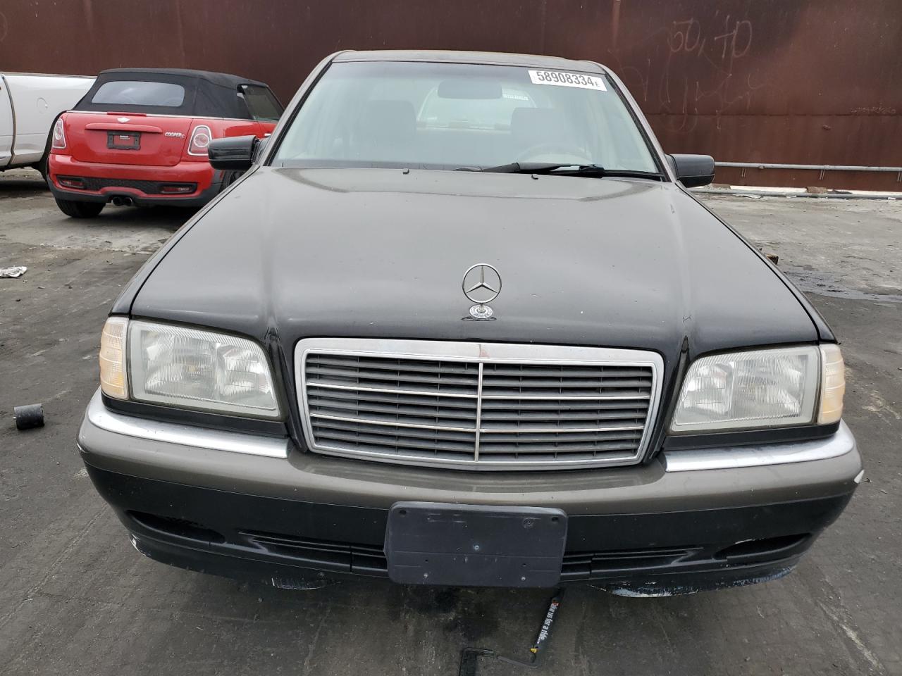 WDBHA29GXXA739052 1999 Mercedes-Benz C 280