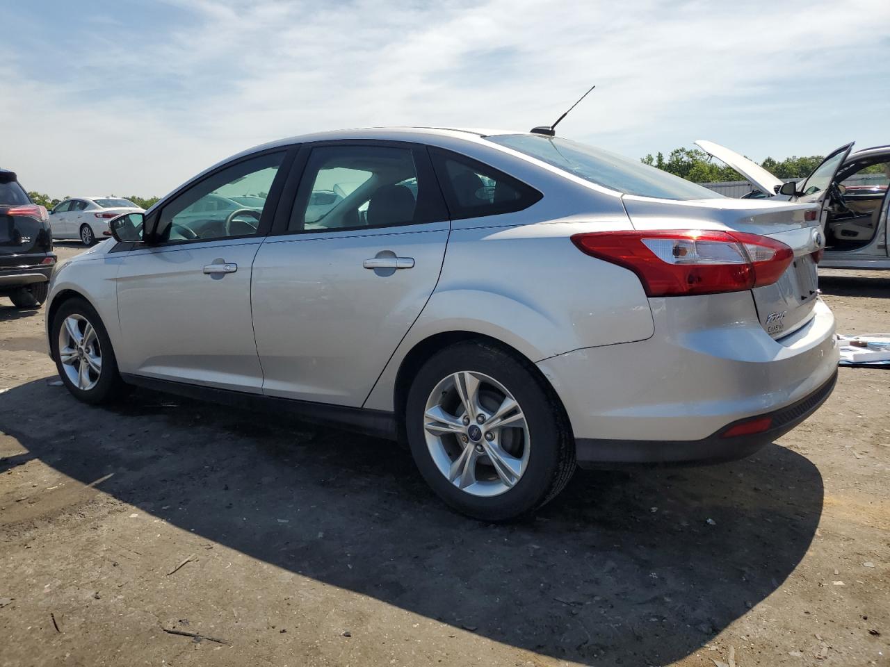 2014 Ford Focus Se vin: 1FADP3F29EL194949