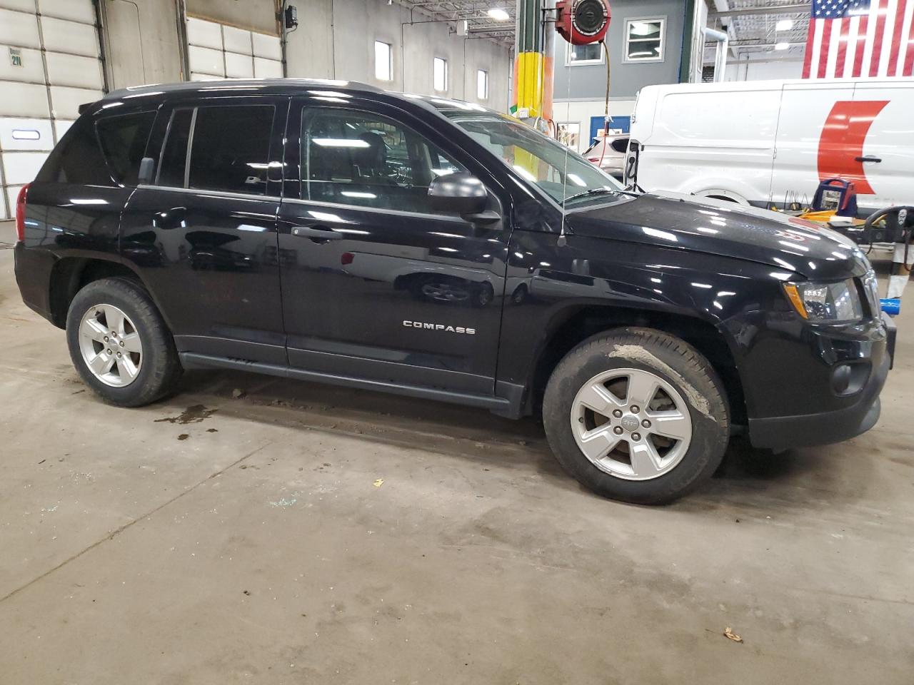 2014 Jeep Compass Sport vin: 1C4NJCBA5ED536095