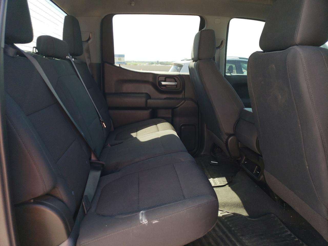 1GCPYBEKXMZ284963 2021 Chevrolet Silverado K1500 Custom