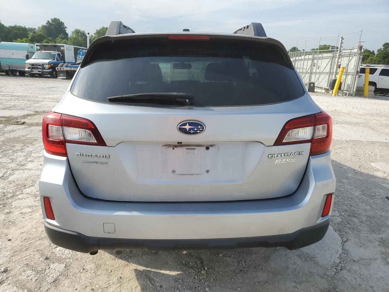 4S4BSAEC0F3227347 2015 Subaru Outback 2.5I Premium