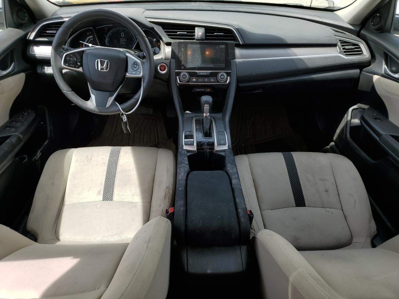 19XFC2F82HE015936 2017 Honda Civic Ex