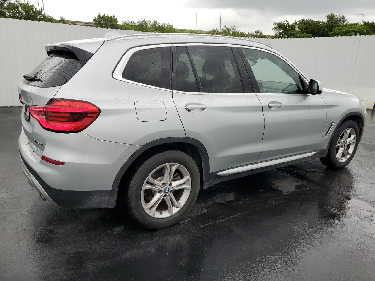 2021 BMW X3 xDrive30I vin: 5UXTY5C01M9H97246