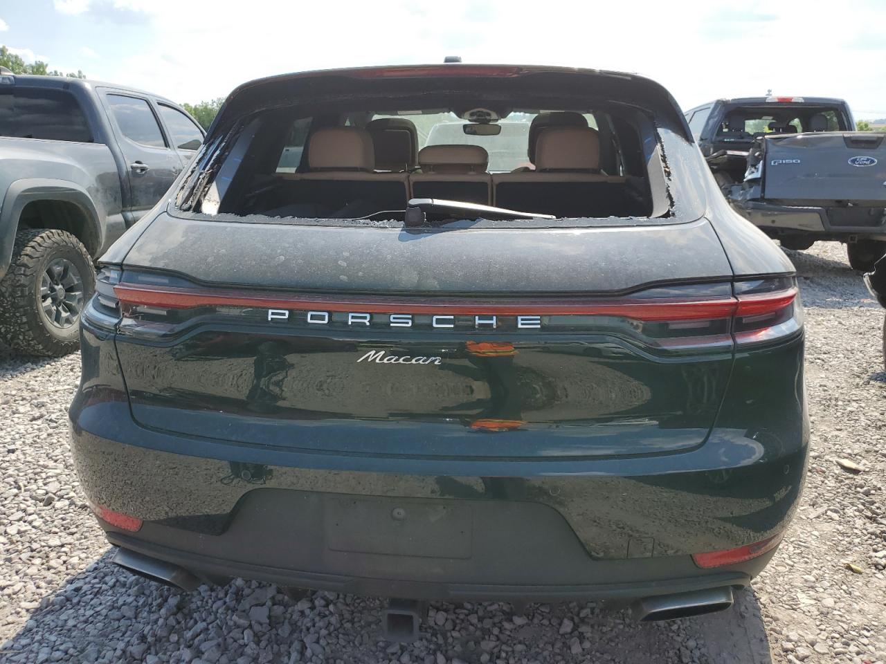 WP1AA2A54LLB13670 2020 Porsche Macan