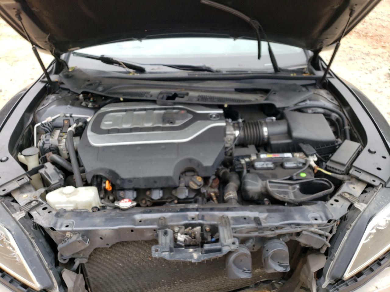 JH4KC1F5XEC000343 2014 Acura Rlx Tech
