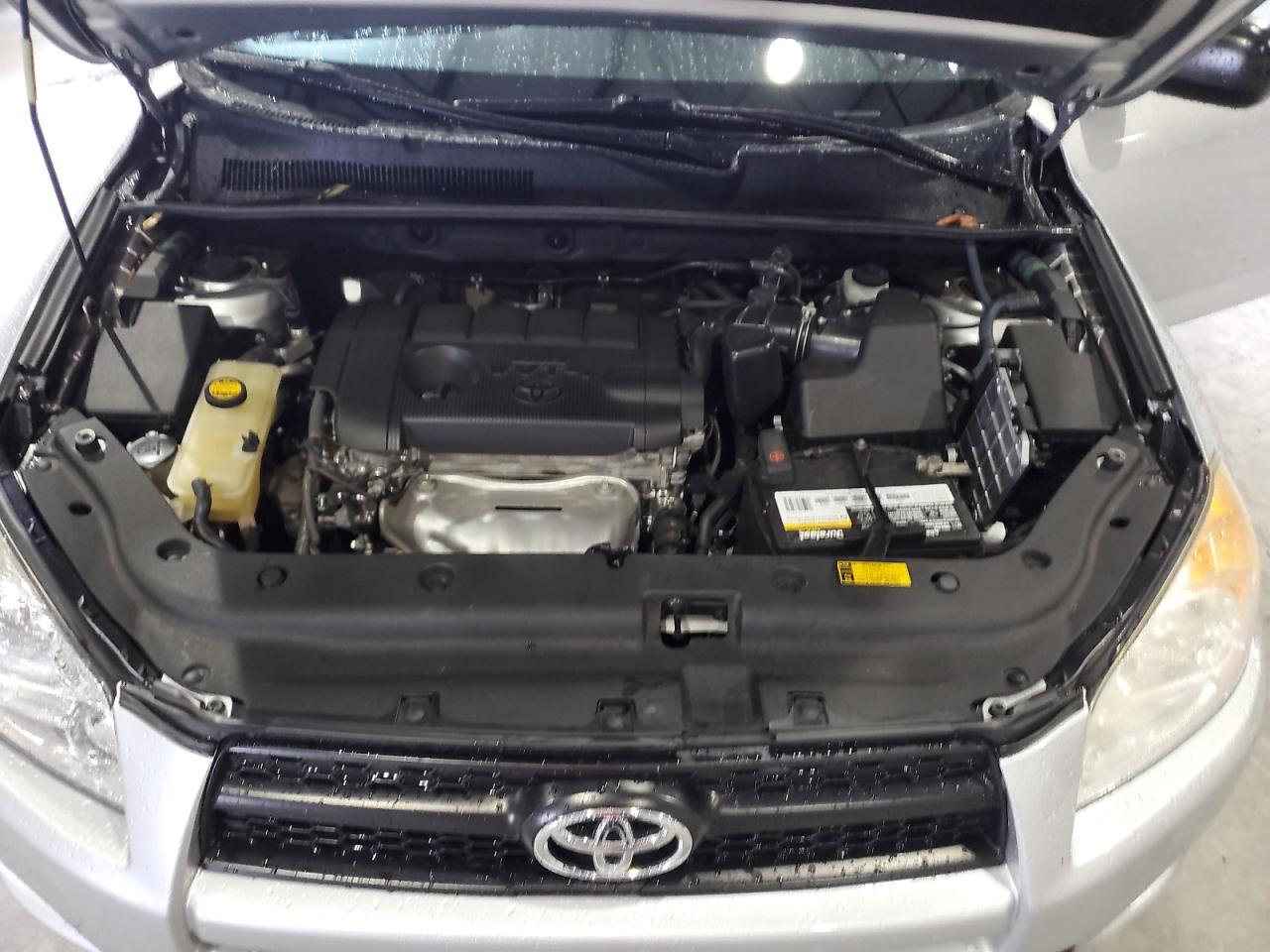 2T3ZF4DV2BW093315 2011 Toyota Rav4