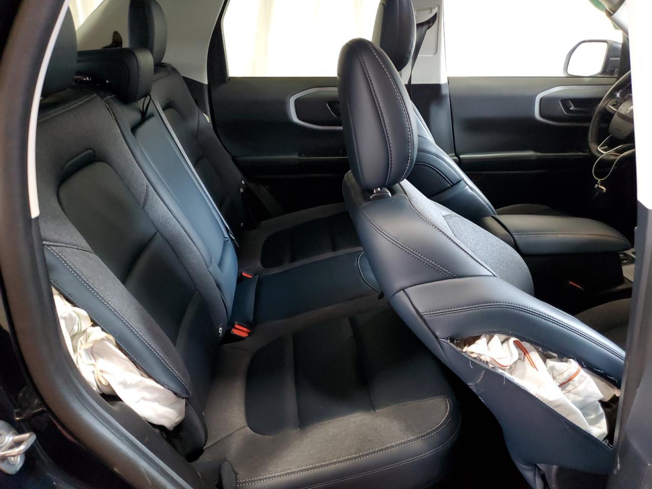 3FMCR9C60MRA71868 2021 Ford Bronco Sport Outer Banks