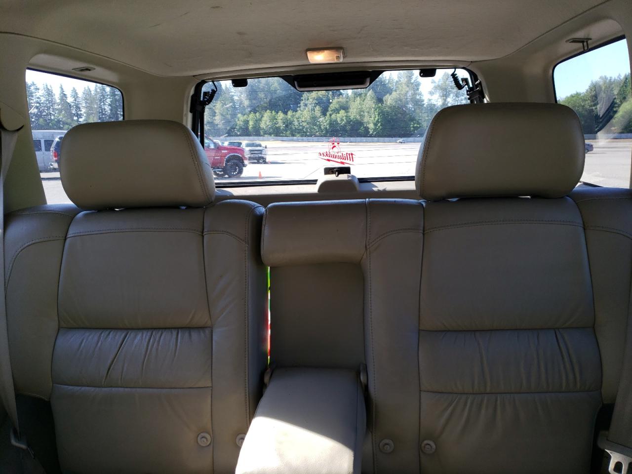 JNRAR07Y0YW076008 2000 Infiniti Qx4