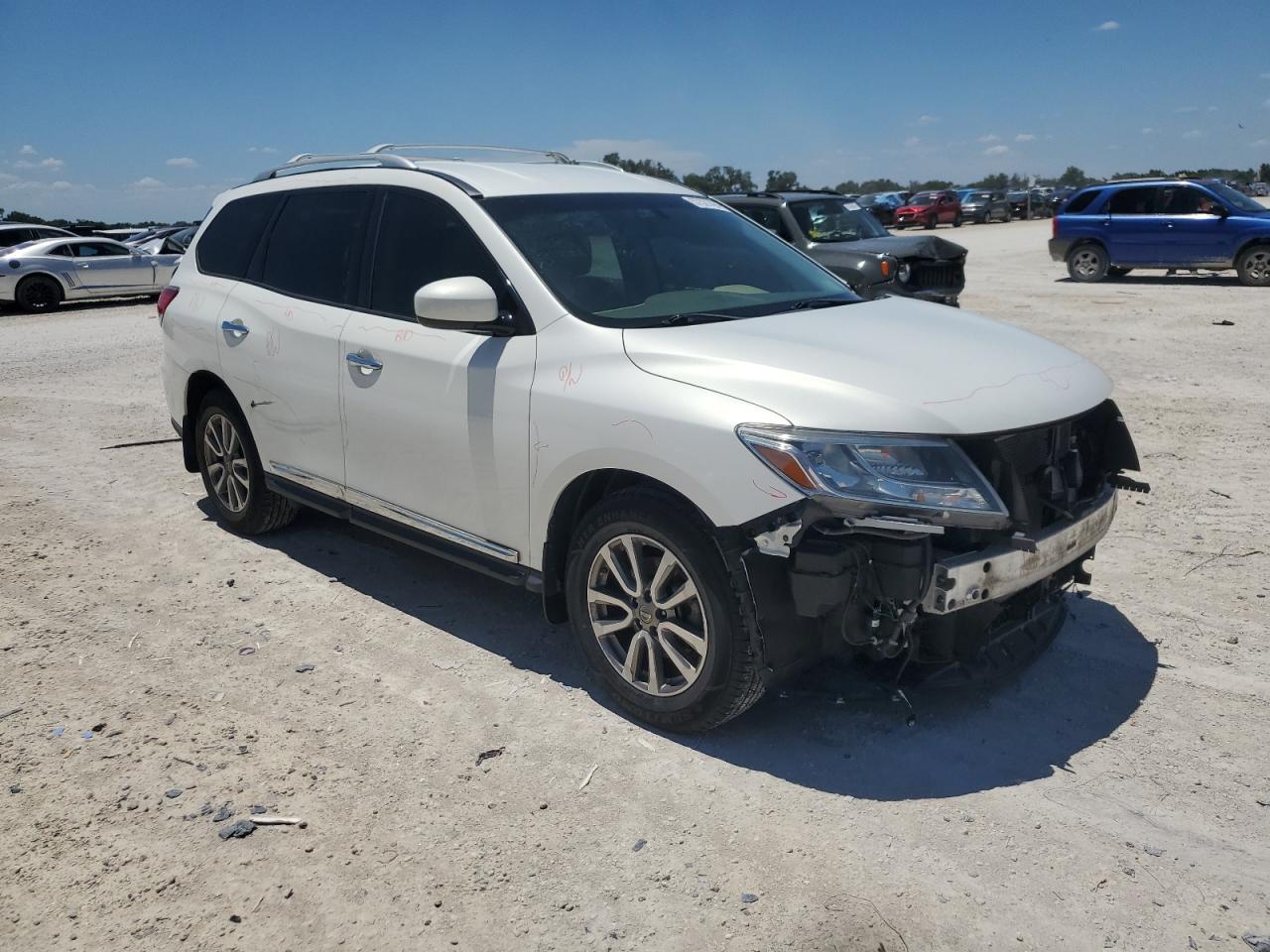 5N1AR2MN4EC643612 2014 Nissan Pathfinder S