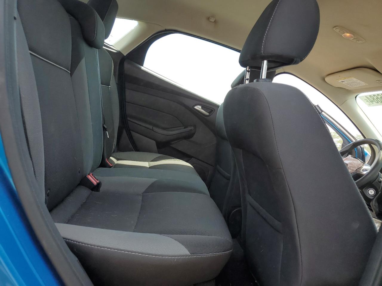 1FADP3K29EL426942 2014 Ford Focus Se