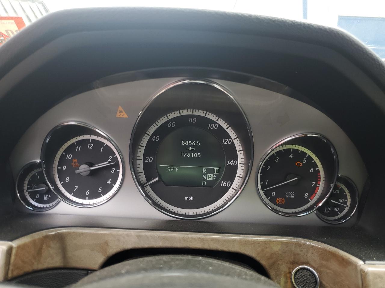 WDDHF8HB8BA290271 2011 Mercedes-Benz E 350 4Matic