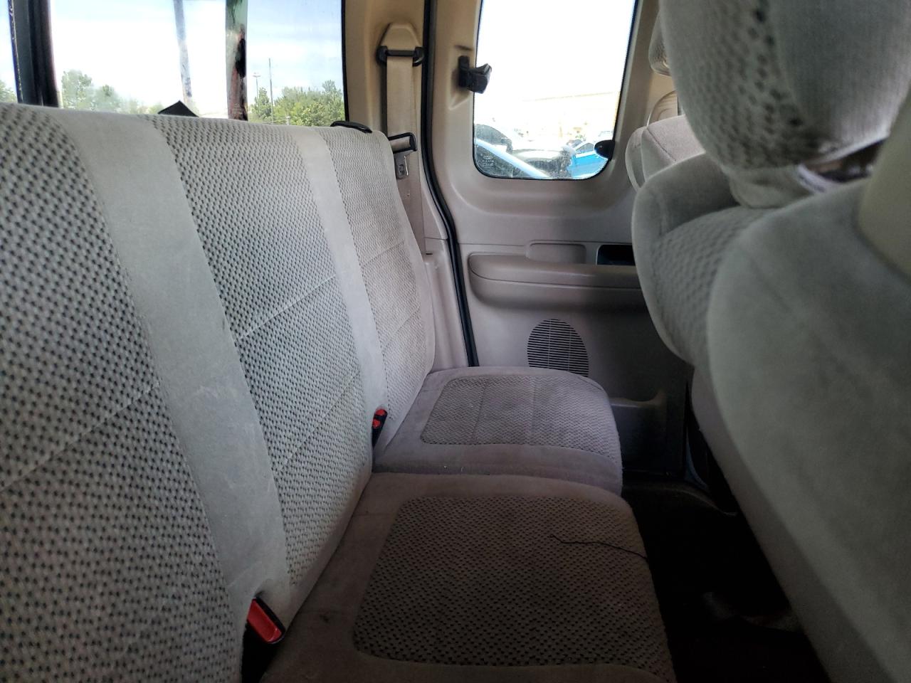 1FTRX17W51KC66672 2001 Ford F150