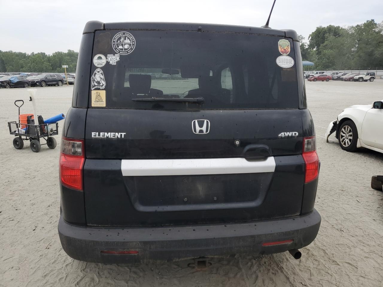 5J6YH2H78BL004107 2011 Honda Element Ex