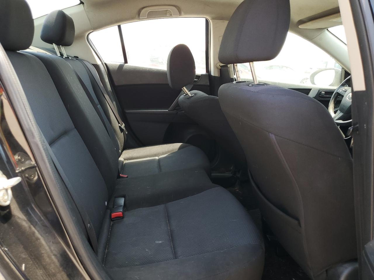 JM1BL1UF5B1403778 2011 Mazda 3 I