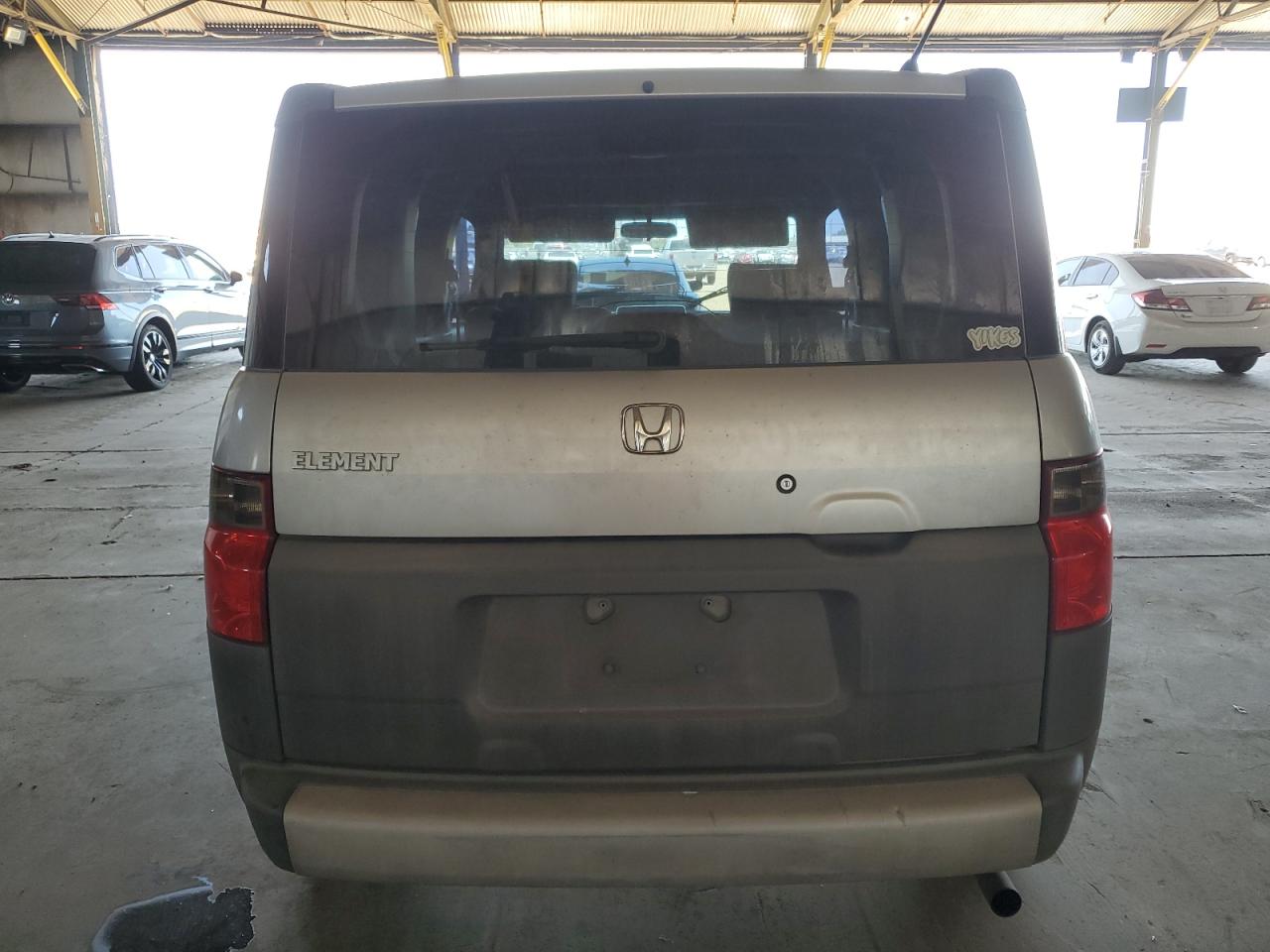5J6YH28504L027009 2004 Honda Element Ex