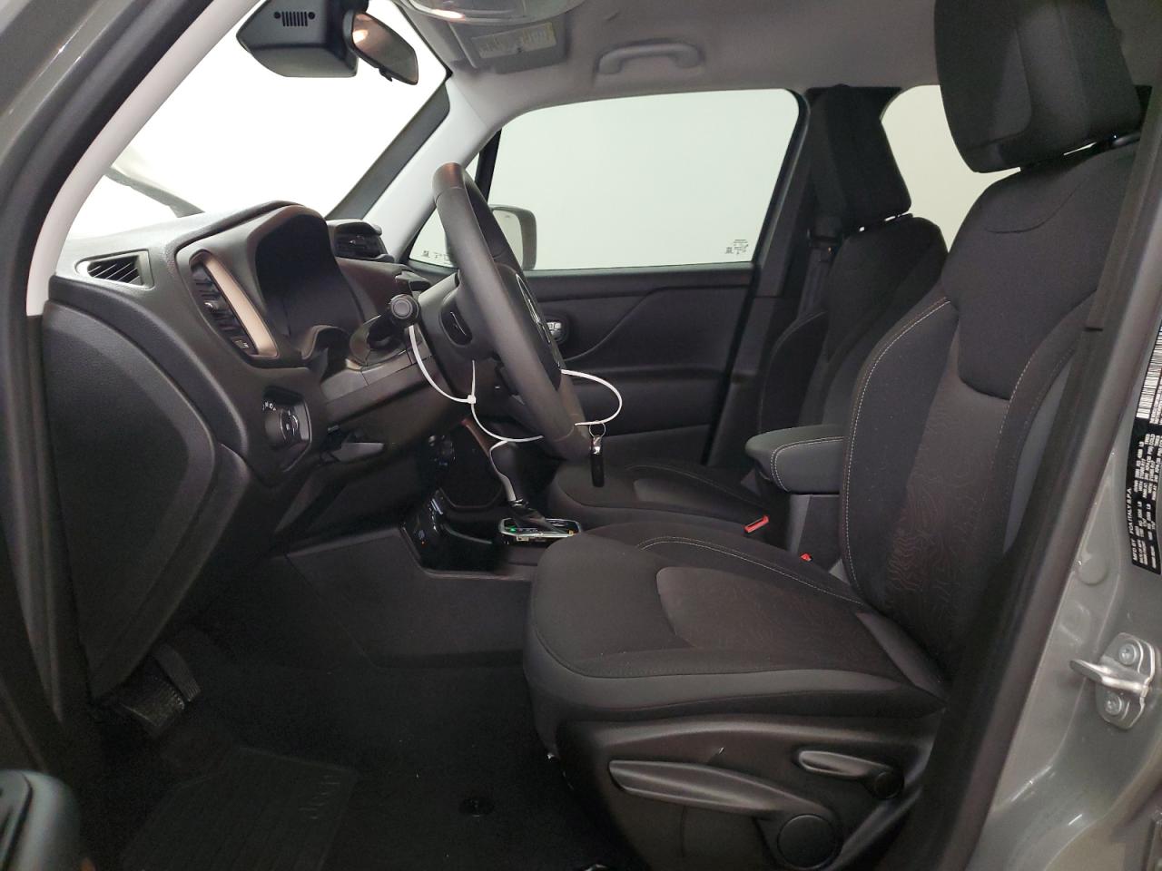 ZACNJDB10PPP44313 2023 Jeep Renegade Latitude