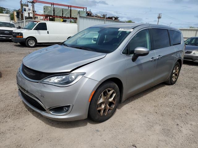 VIN 2C4RC1BG0HR768545 2017 Chrysler Pacifica, Touri... no.1