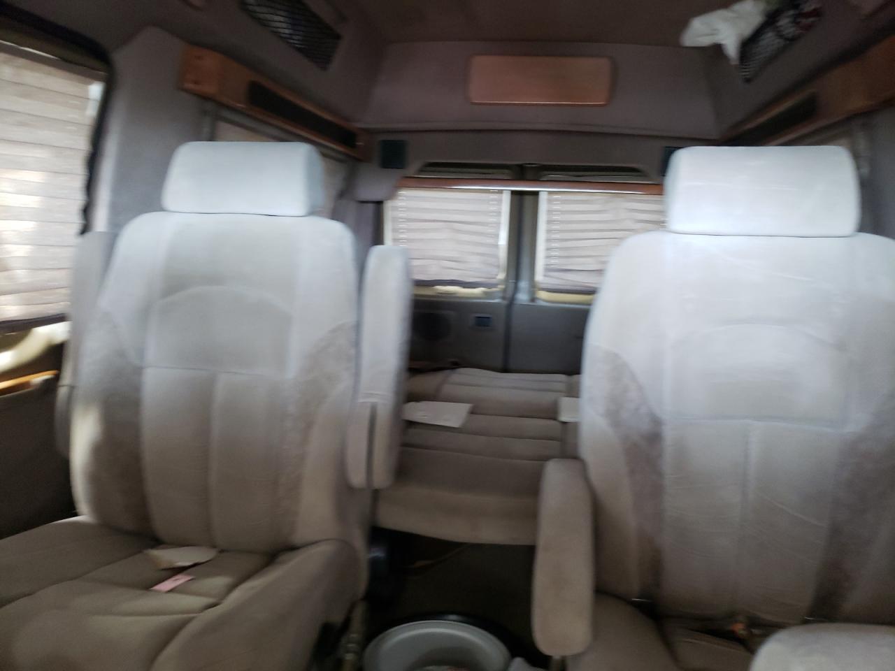 1FDRE14L54HA32478 2004 Ford Econoline E150 Van