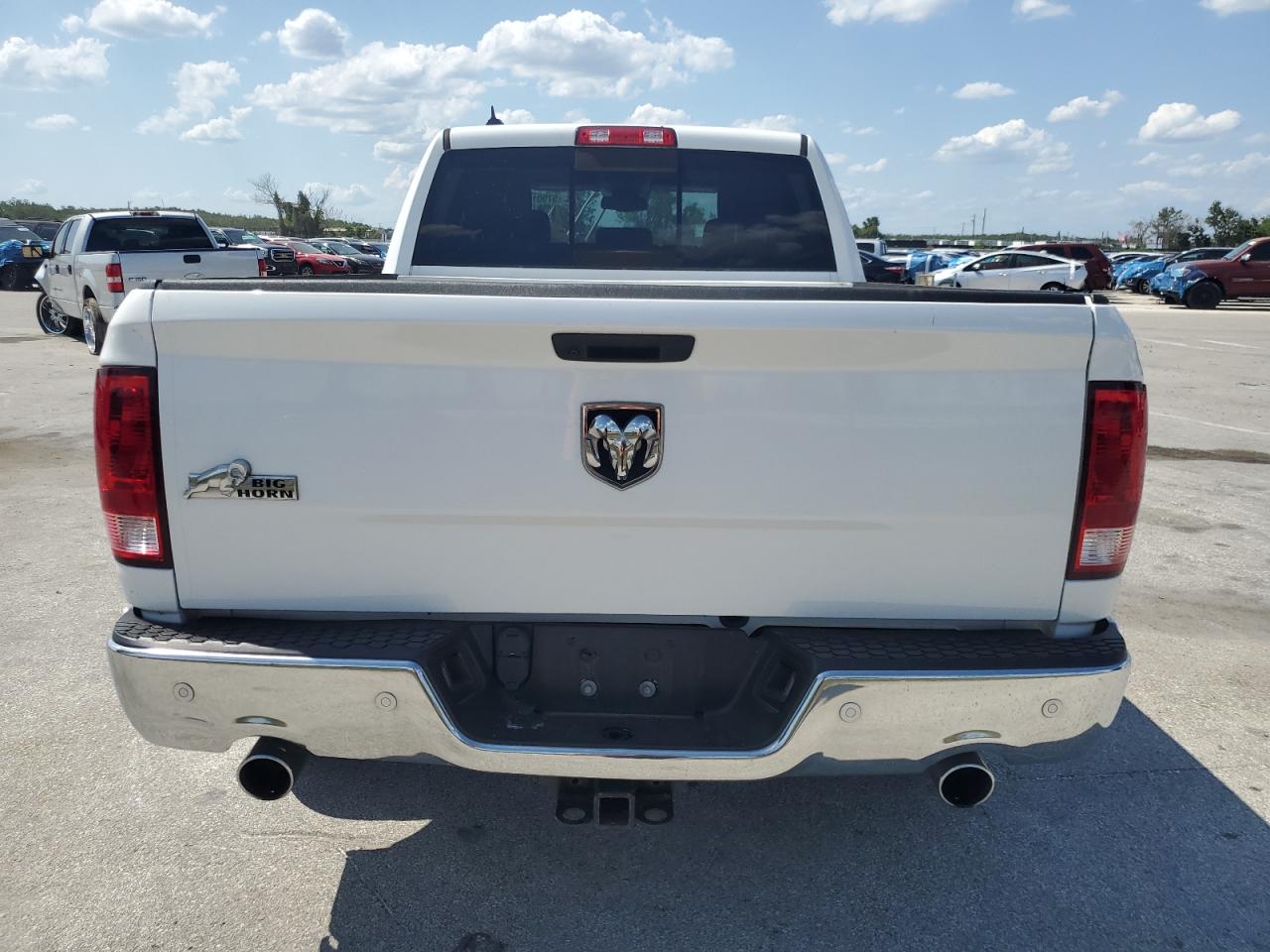 1C6RR6TT4KS682658 2019 Ram 1500 Classic Slt