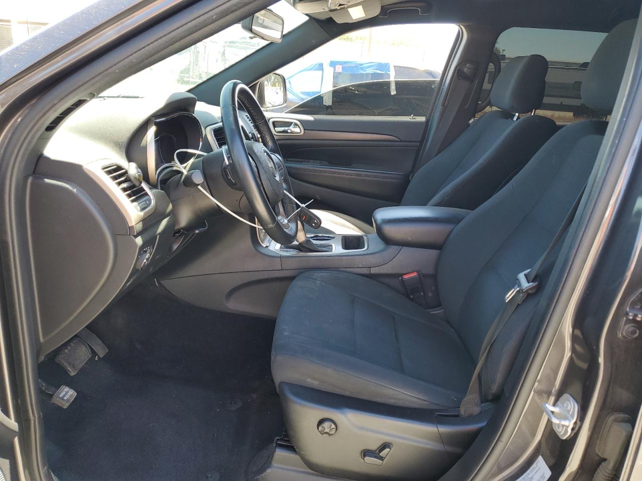 1C4RJFAG7GC324994 2016 Jeep Grand Cherokee Laredo