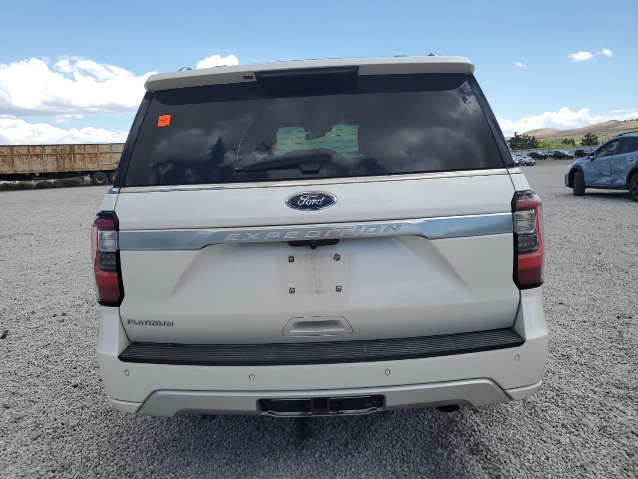 1FMJU1MT0JEA10515 2018 Ford Expedition Platinum