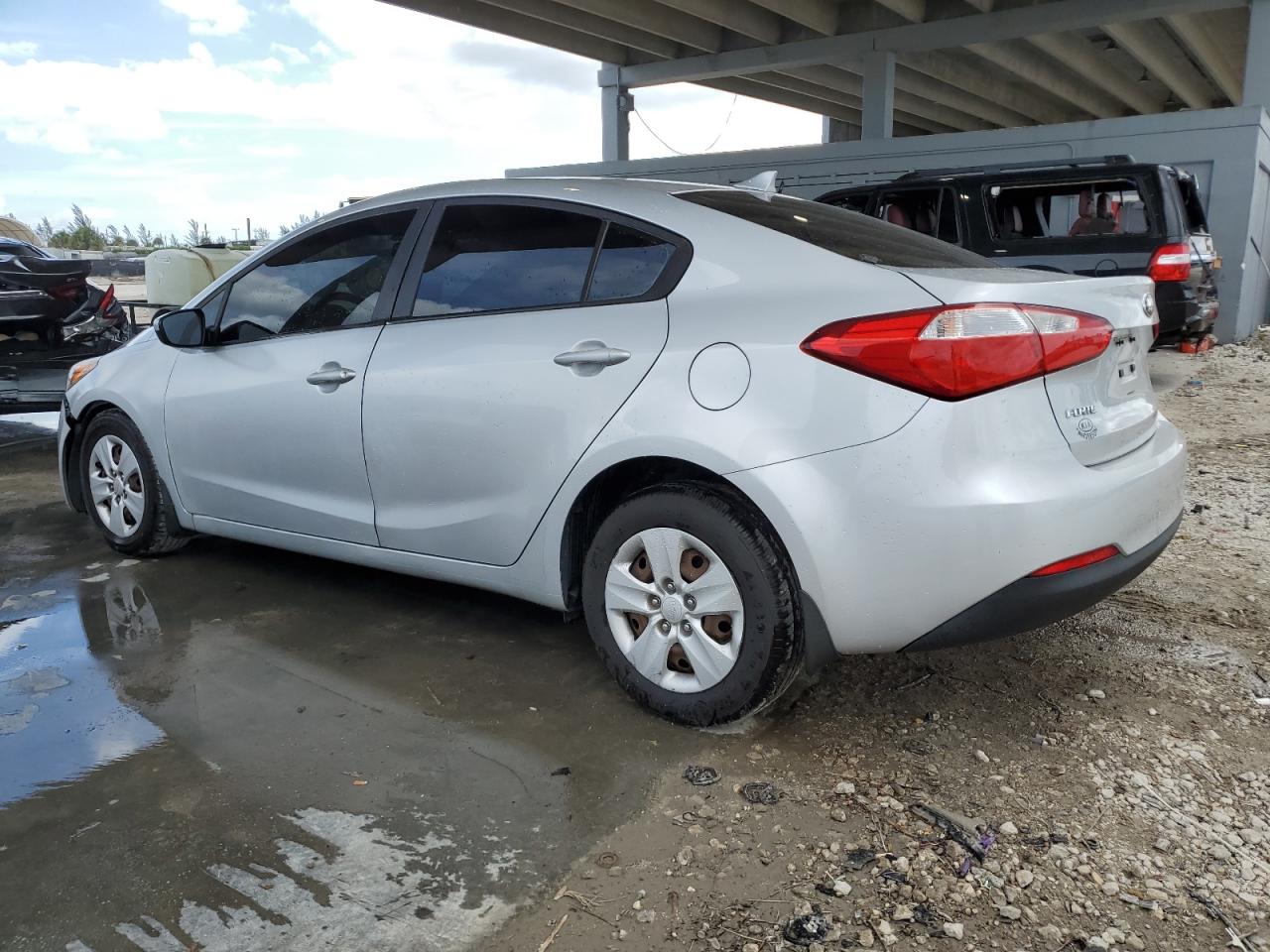 KNAFK4A65G5512393 2016 Kia Forte Lx