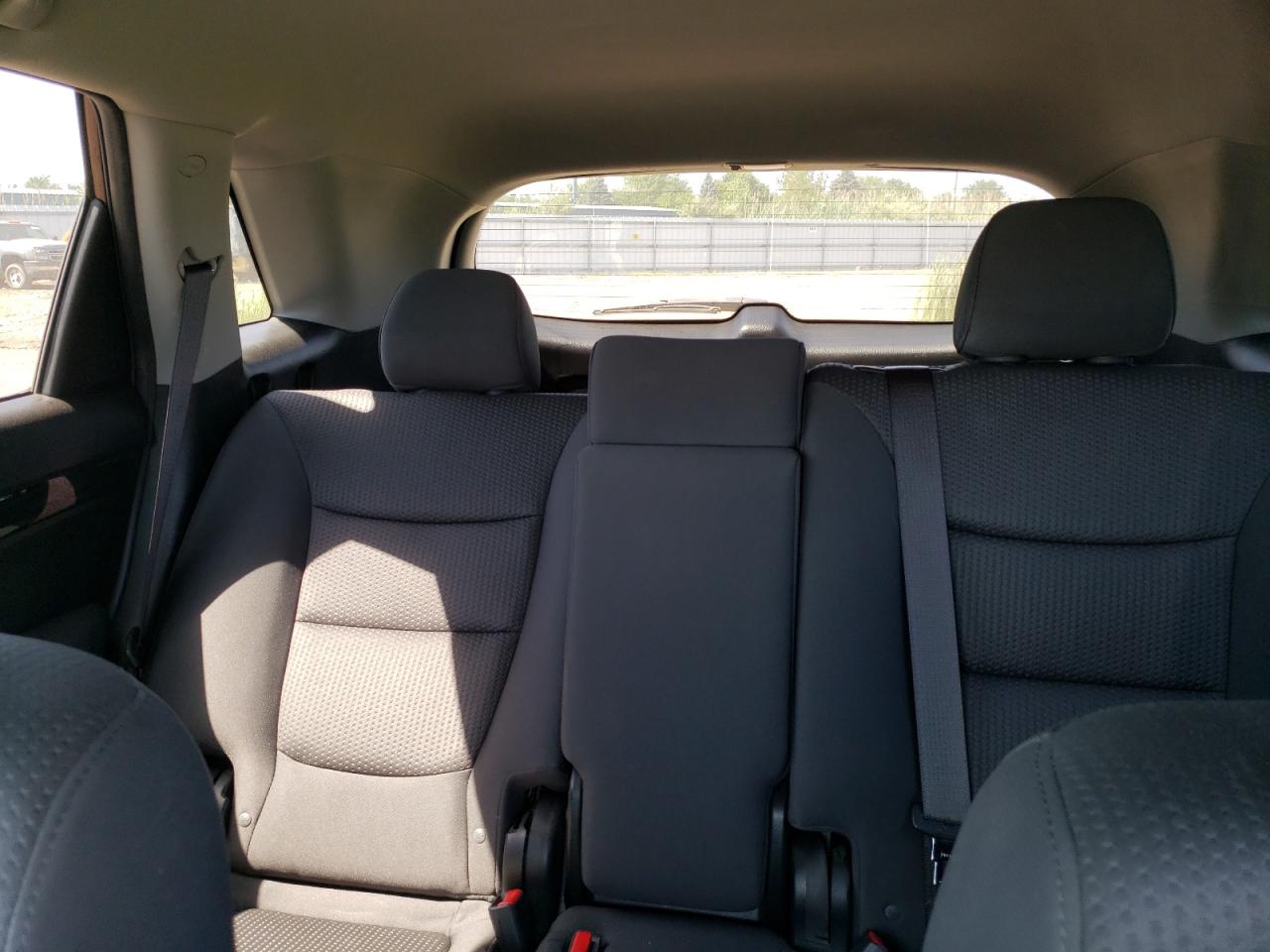 5XYKT3A65CG239160 2012 Kia Sorento Base