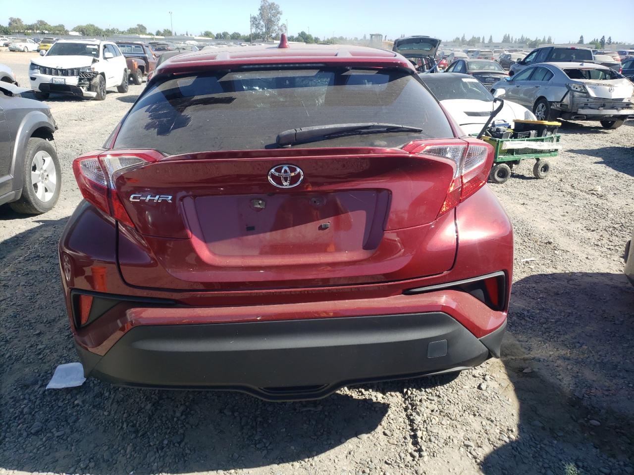 JTNKHMBX8K1031752 2019 Toyota C-Hr Xle