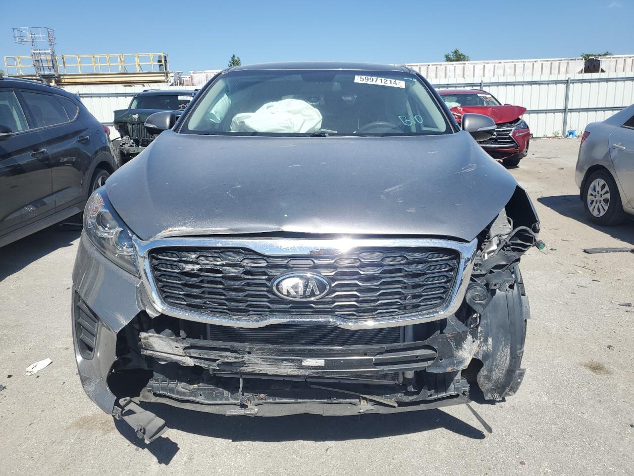 2019 Kia Sorento L vin: 5XYPG4A33KG534942