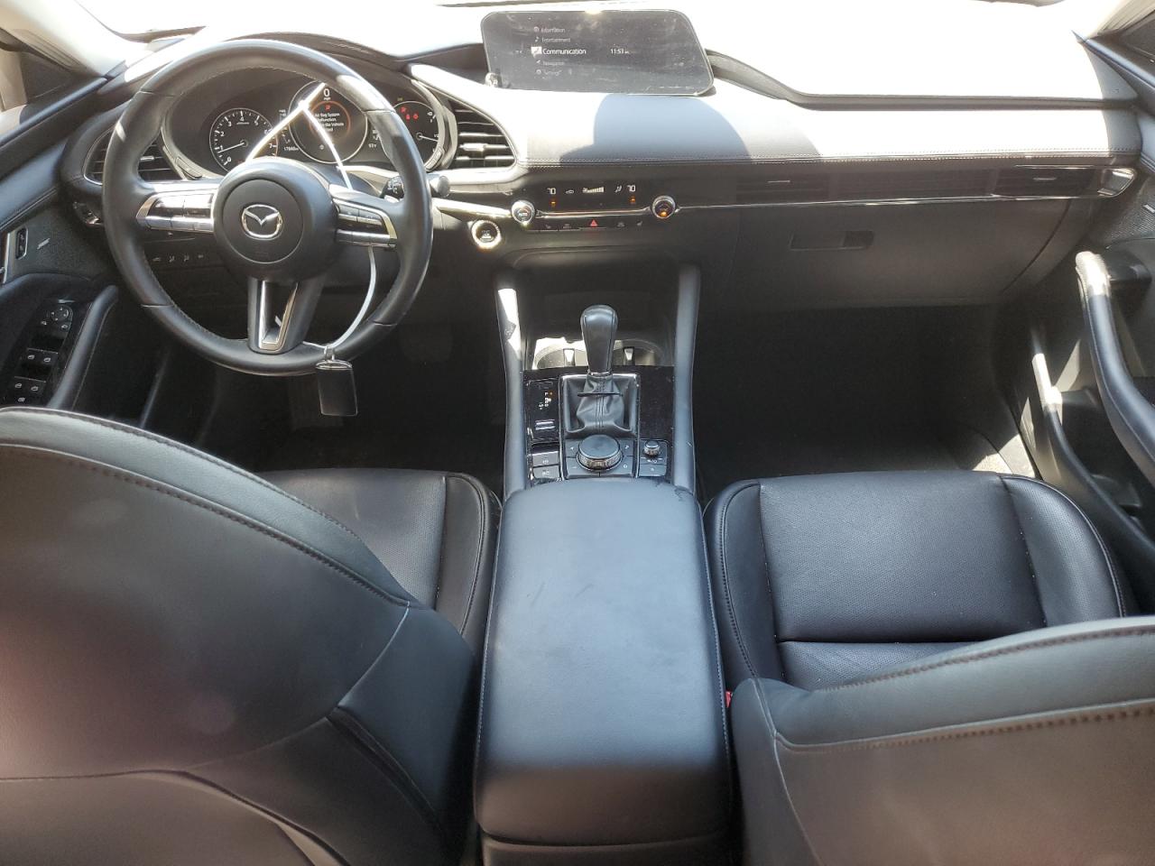 JM1BPBDL0N1509270 2022 Mazda 3 Premium