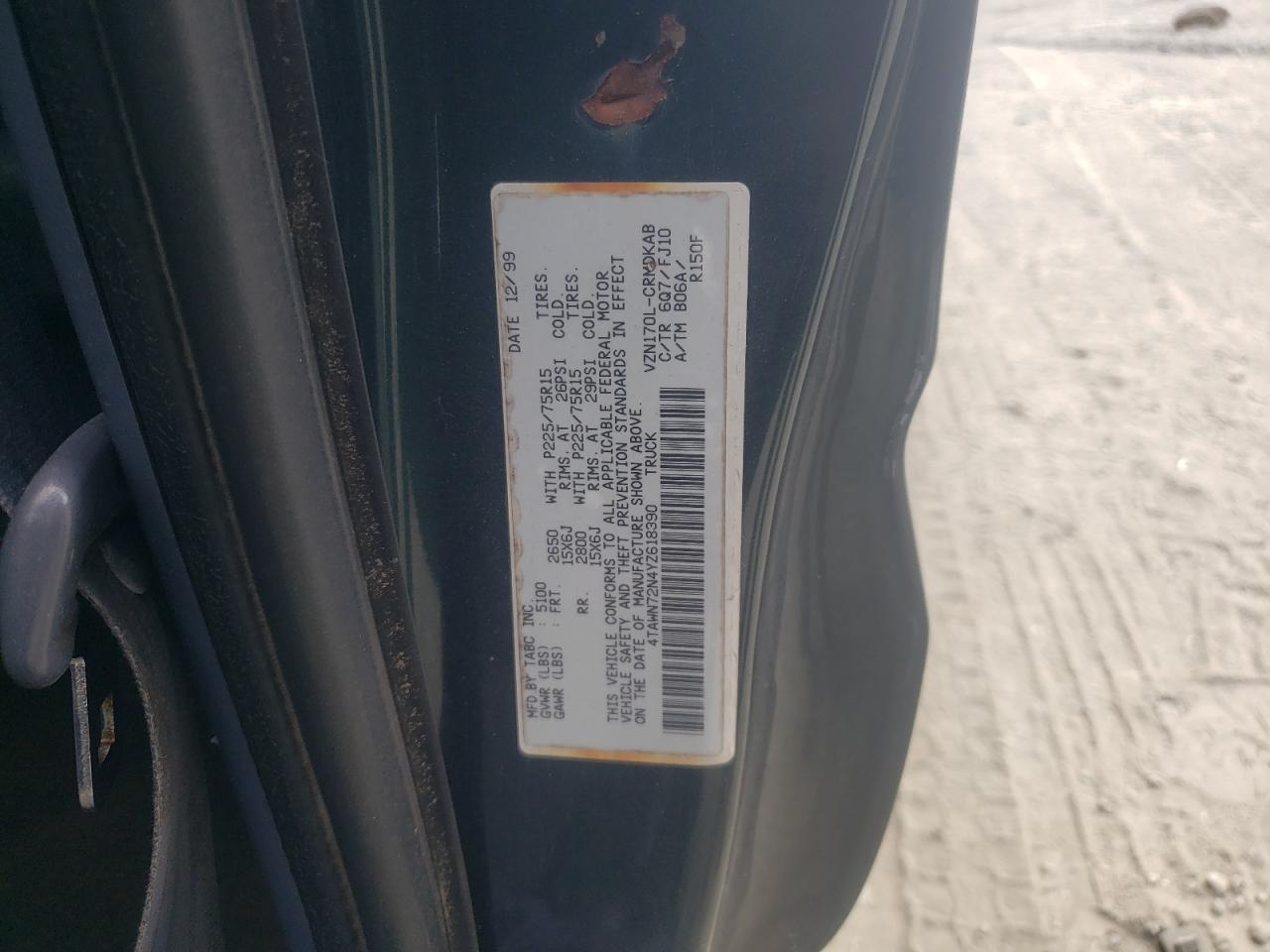 4TAWN72N4YZ618390 2000 Toyota Tacoma Xtracab