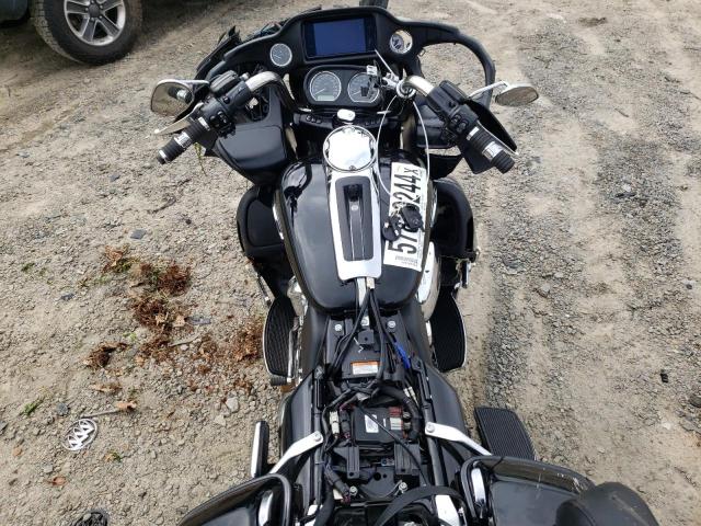 2019 HARLEY-DAVIDSON FLTRU 1HD1KGF12KB678357