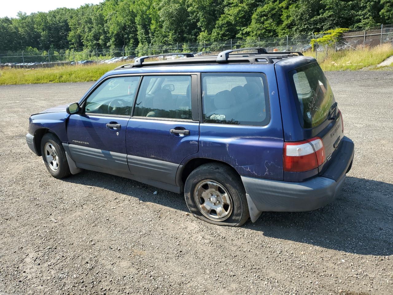 JF1SF63571H704478 2001 Subaru Forester L