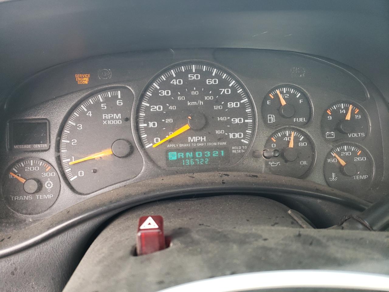 1GTGC24U71Z183831 2001 GMC New Sierra C2500