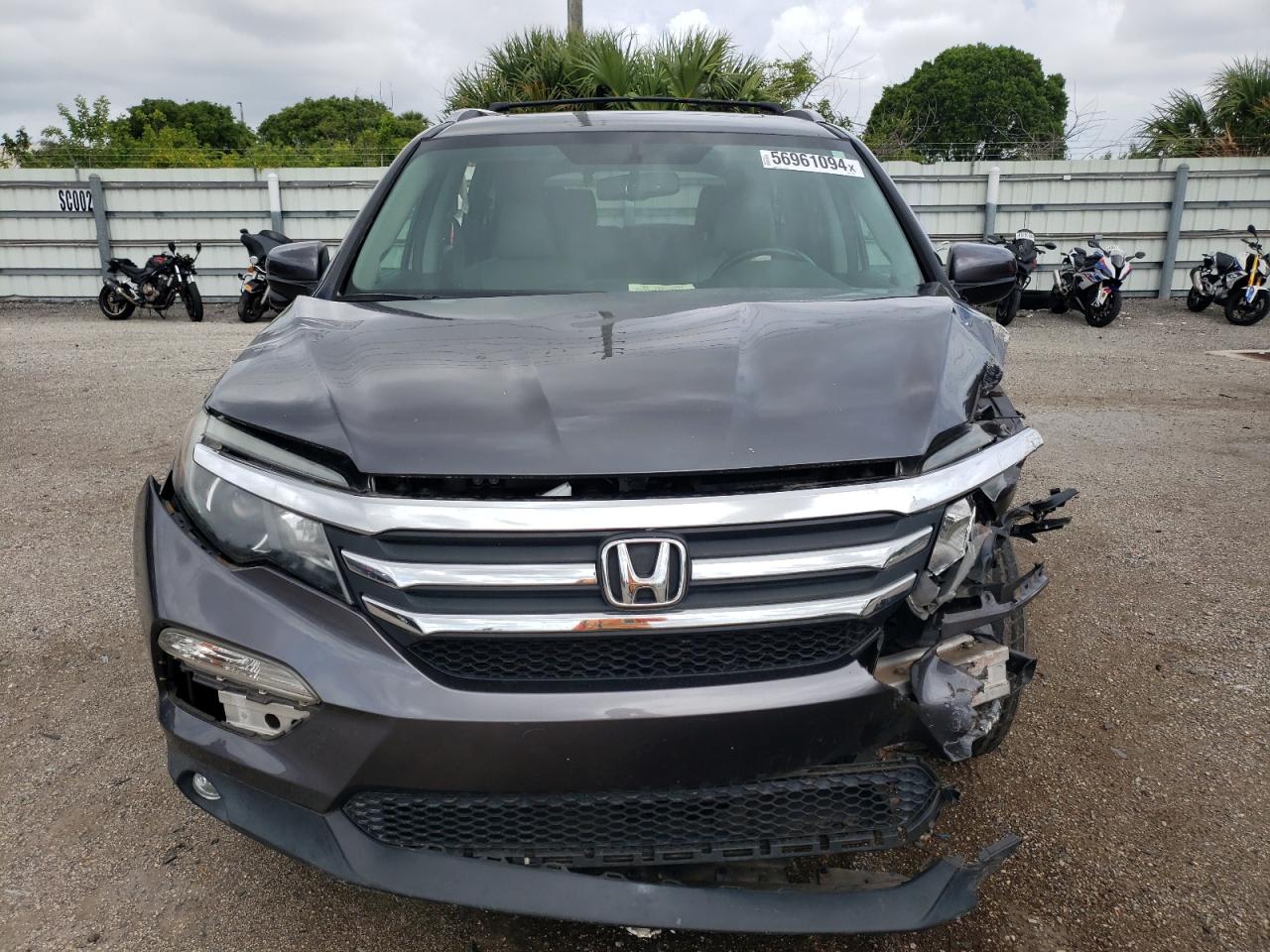 5FNYF5H57GB025410 2016 Honda Pilot Exl