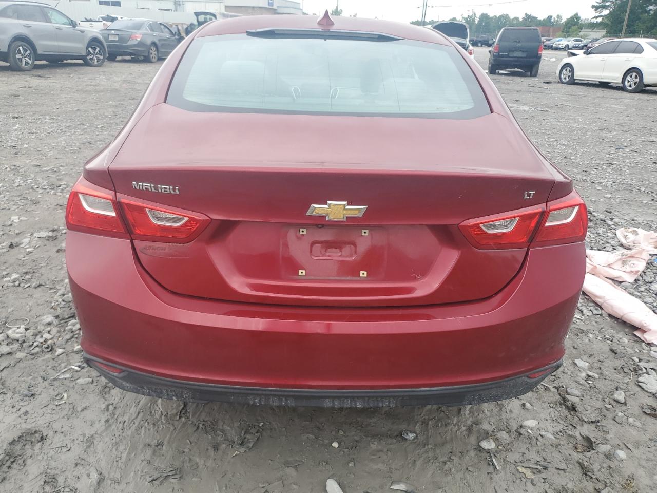 1G1ZD5ST4JF161832 2018 Chevrolet Malibu Lt