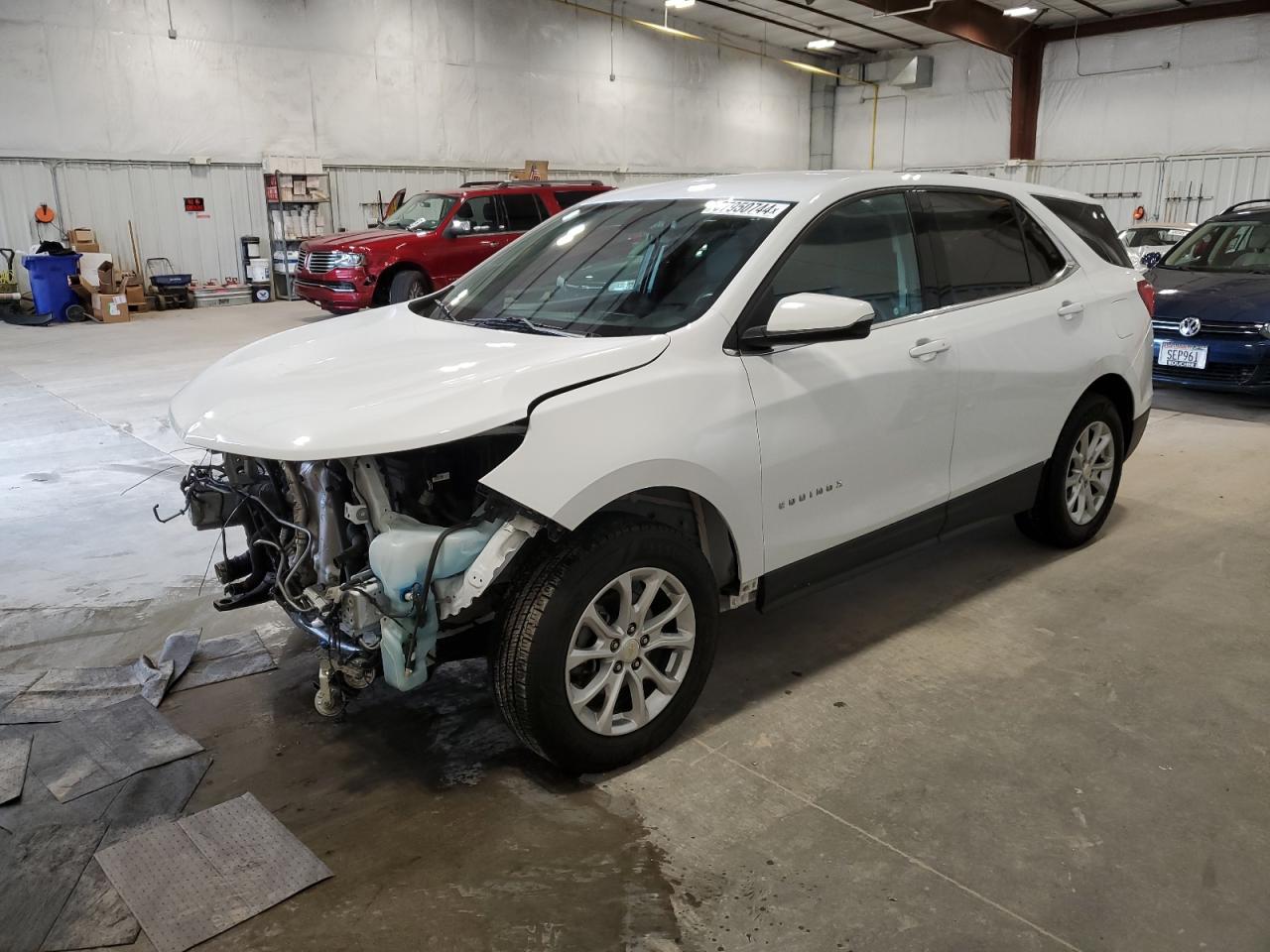 2GNAXUEV2K6208328 2019 Chevrolet Equinox Lt