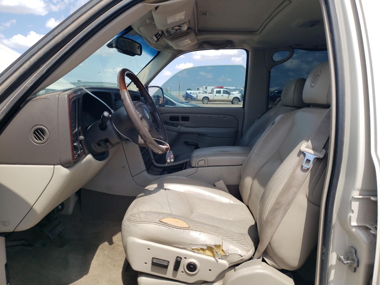 1GYEK63N95R206408 2005 Cadillac Escalade Luxury