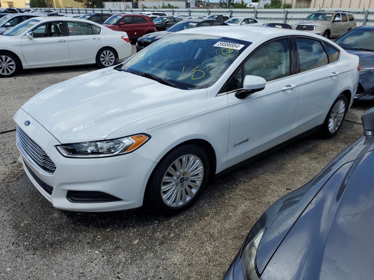 3FA6P0UUXGR155206 2016 Ford Fusion S Hybrid