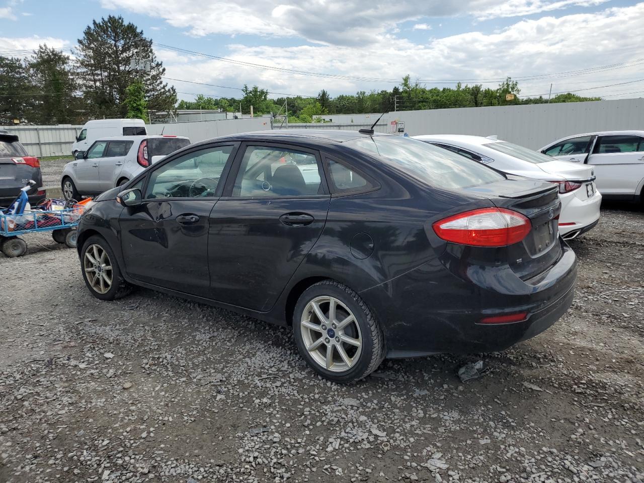 2015 Ford Fiesta Se vin: 3FADP4BJ7FM208978