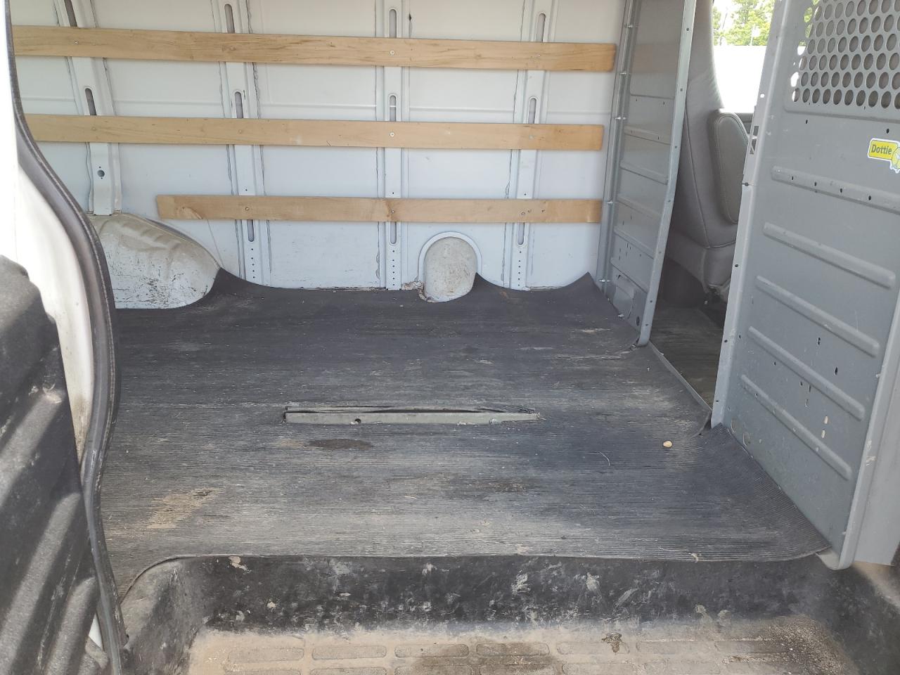 1GTW7FCA2E1902034 2014 GMC Savana G2500