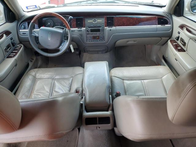 2010 Lincoln Town Car Signature Limited VIN: 2LNBL8CV4AX752305 Lot: 60410594