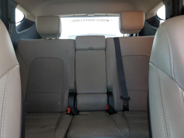 2017 Hyundai Santa Fe - Image 10