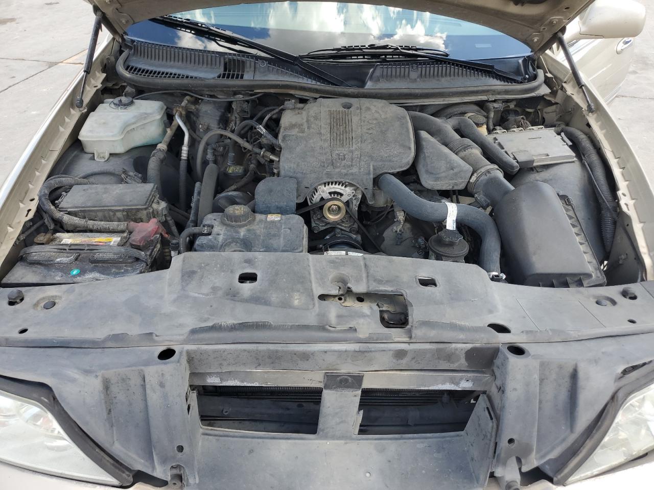 2LNBL8CV4AX752305 2010 Lincoln Town Car Signature Limited