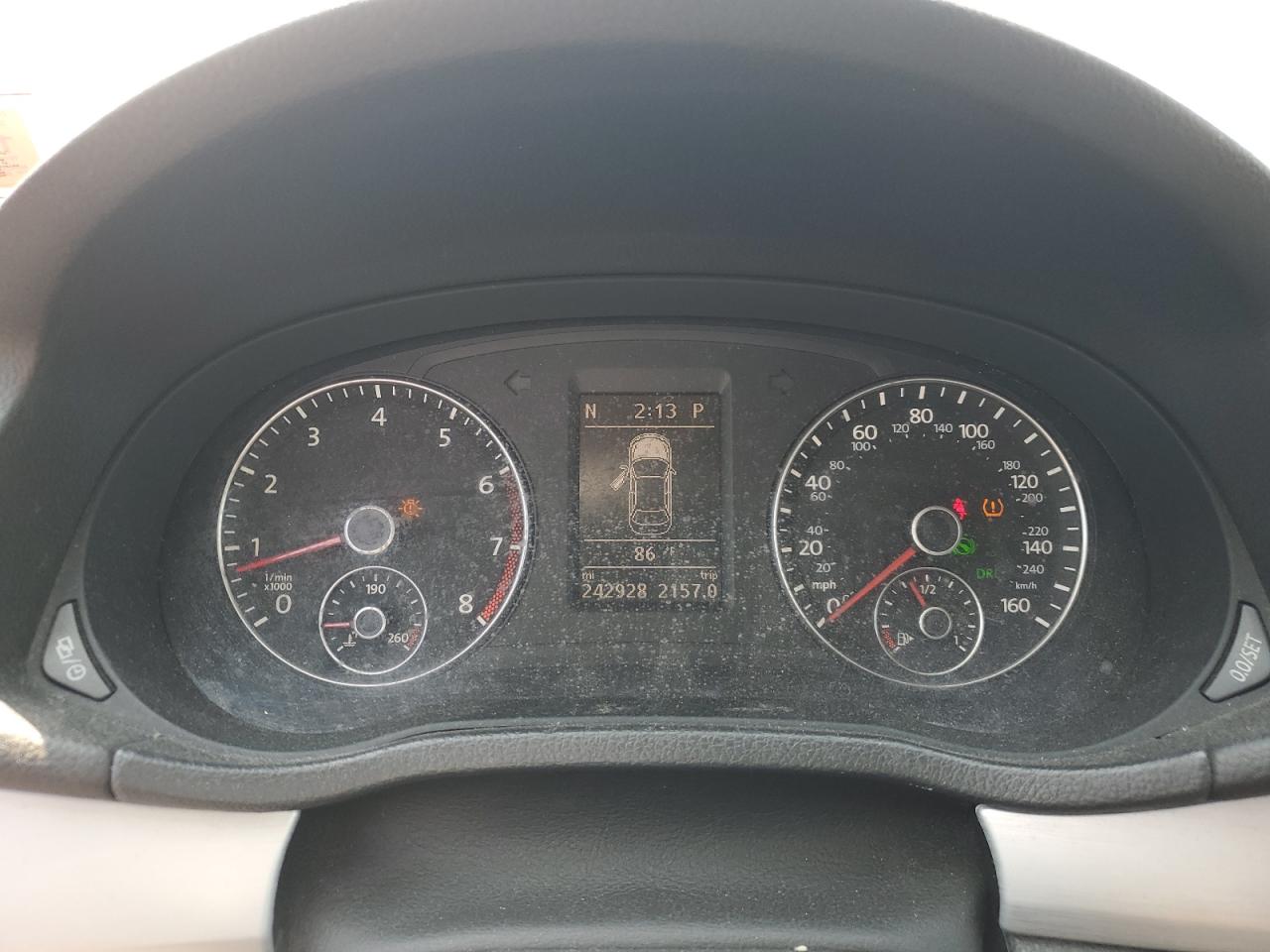 1VWBP7A3XDC034552 2013 Volkswagen Passat Se