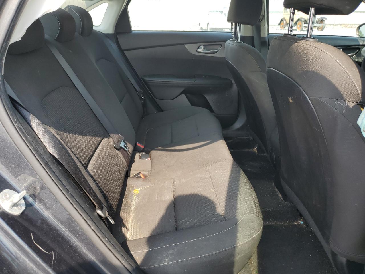 3KPF24AD4KE133108 2019 Kia Forte Fe