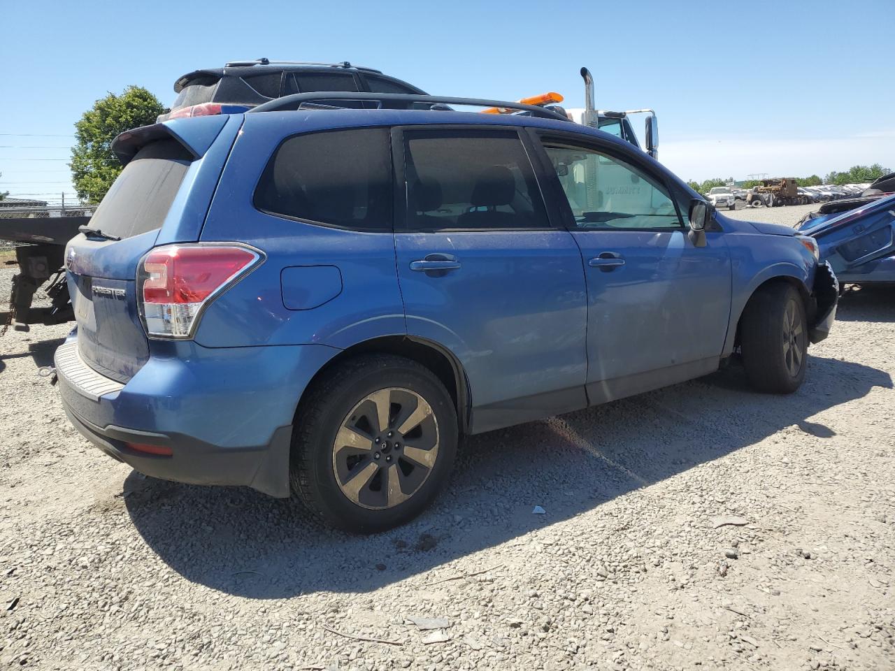 2018 Subaru Forester 2.5I Premium vin: JF2SJAEC6JH424785